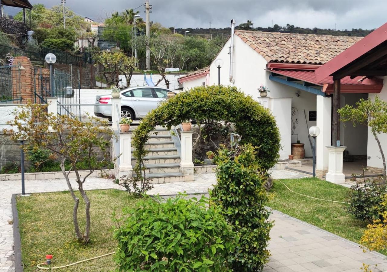 Peri Peri Guest House マスカリ エクステリア 写真