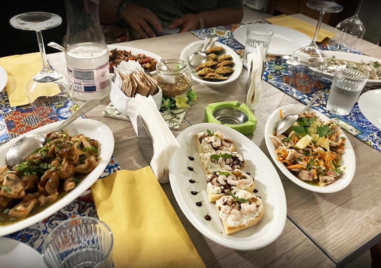 Peri Peri Guest House マスカリ エクステリア 写真